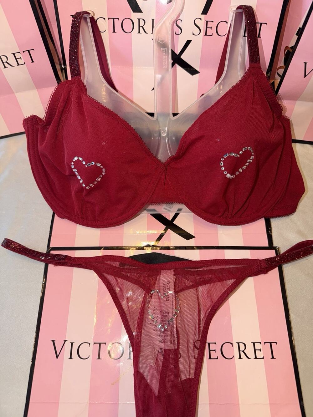 Victorias Secret Bra Set Very Sexy Bling Heart 38DD Large Thong